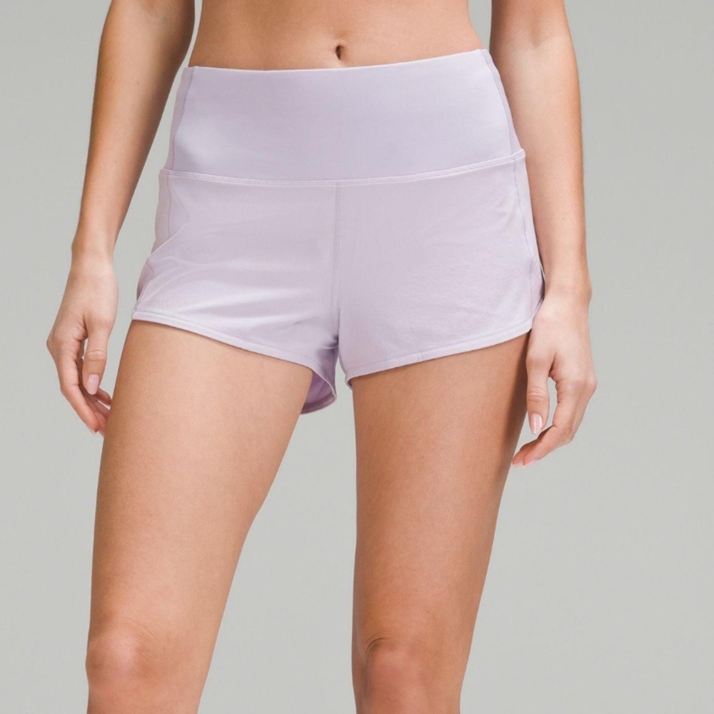 Lululemon Speed Up HR 2.5” shorts Lilac Ether
